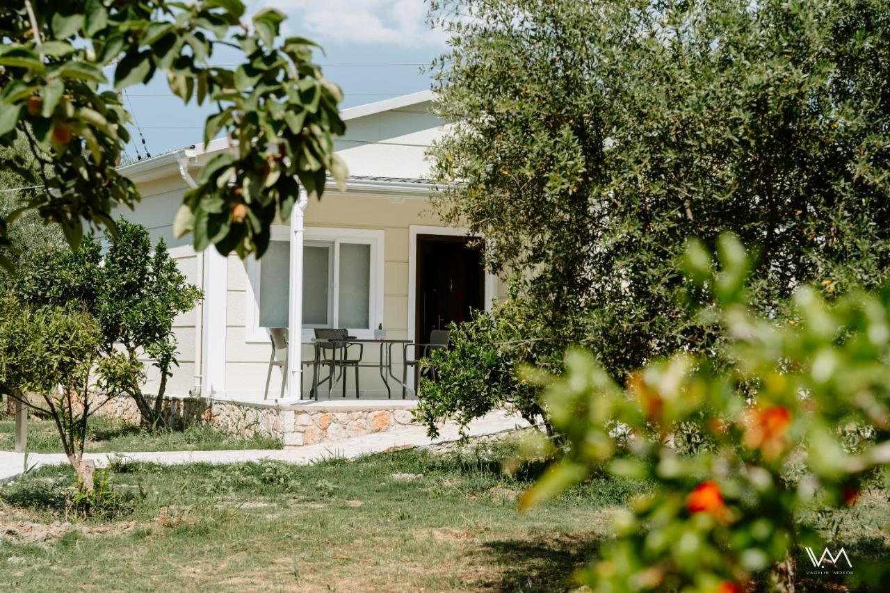 Oikies Holiday home